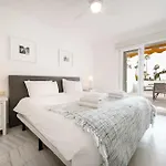 El Dorado Nueva Andalucia Pool Terrace * Marbella