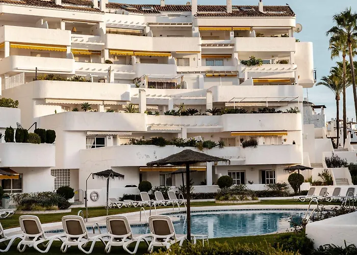 公寓 El Dorado Nueva Andalucia Pool Terrace 马尔韦利亚