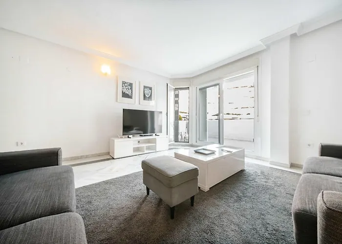 El Dorado Nueva Andalucia Pool Terrace * 马尔韦利亚